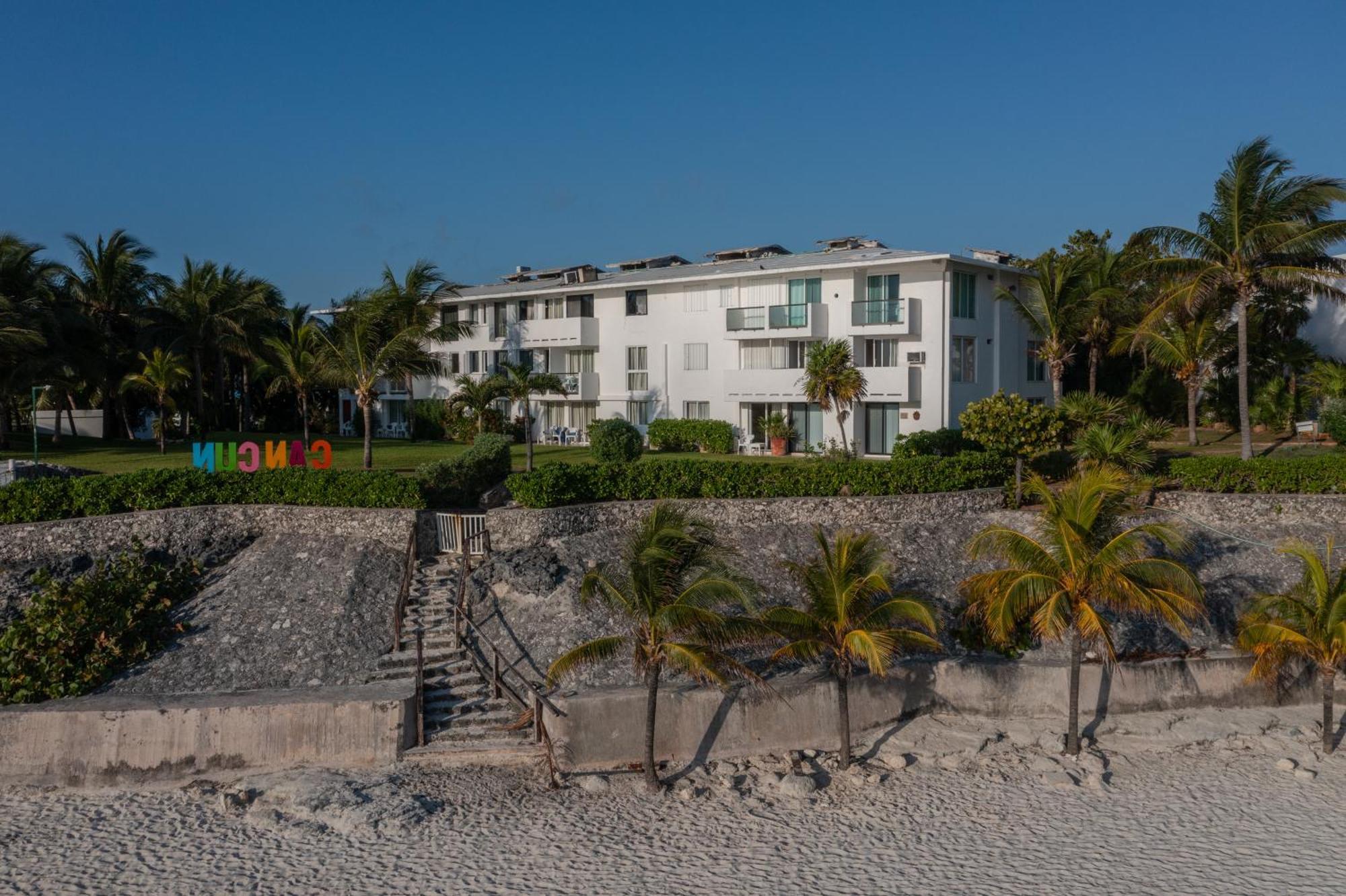 Hotel Dos Playas Faranda Cancun Bagian luar foto