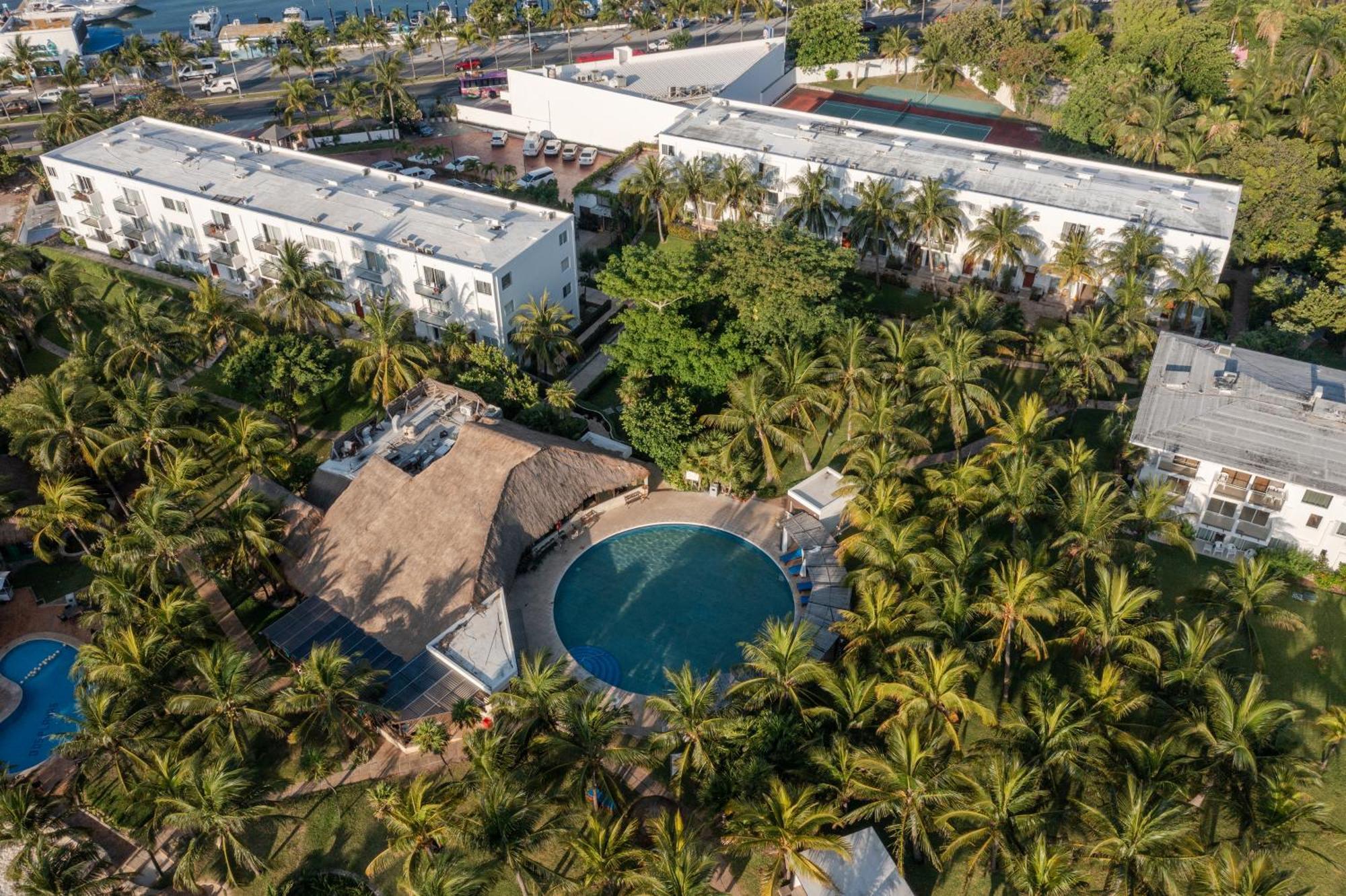 Hotel Dos Playas Faranda Cancun Bagian luar foto